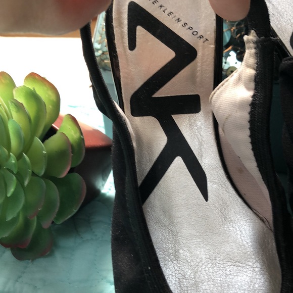 ANNE KLEIN SPORT FLEXIBLE SHOE - Picture 4 of 8